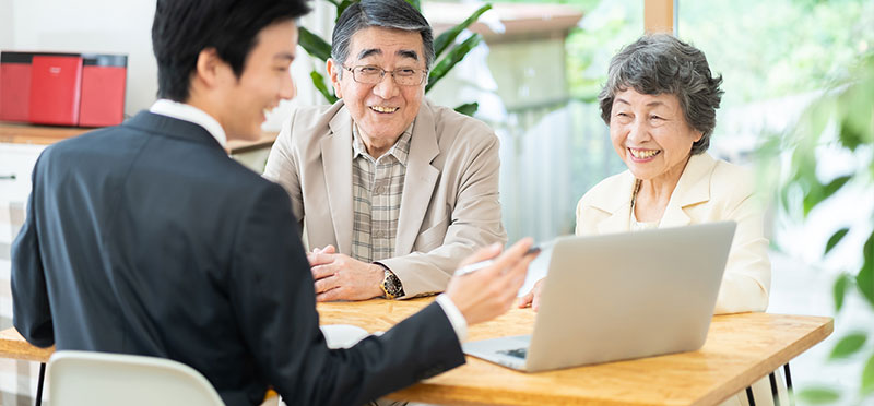 シニア　営業
