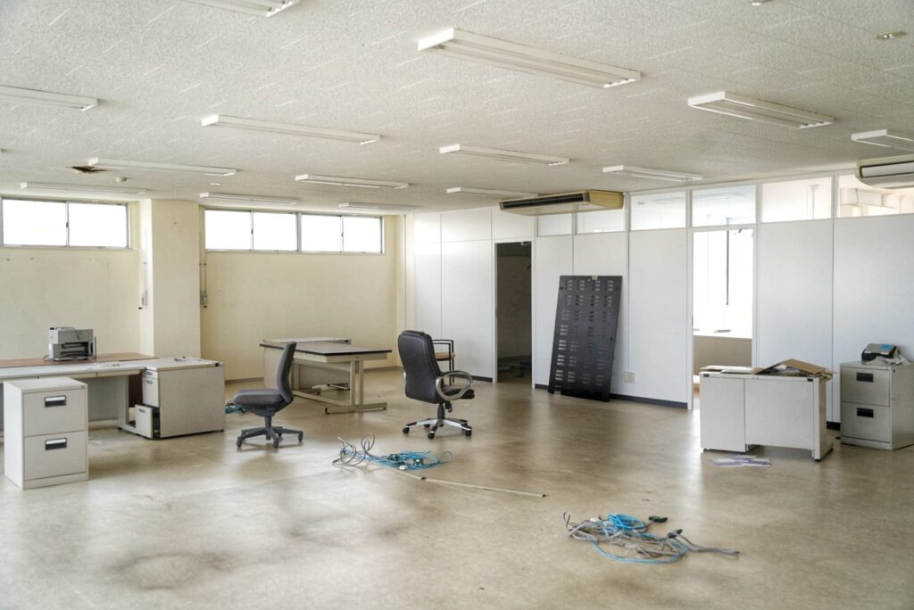 オフィス　移転