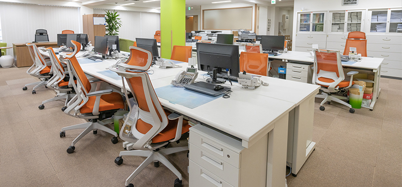 オフィス　レイアウト