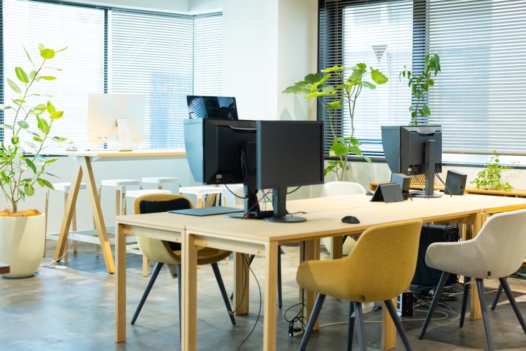 オフィス　テーブル