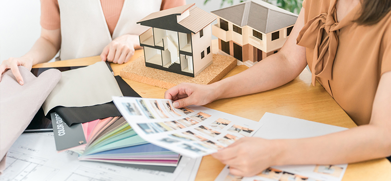 インテリアデザイナー　コーディネーター