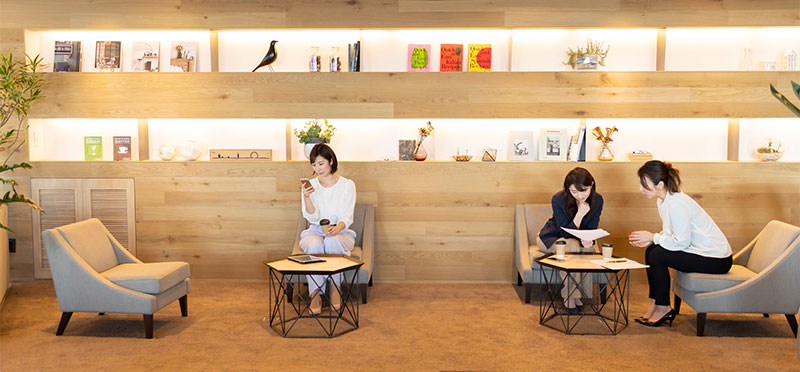 オフィス　休憩スペース