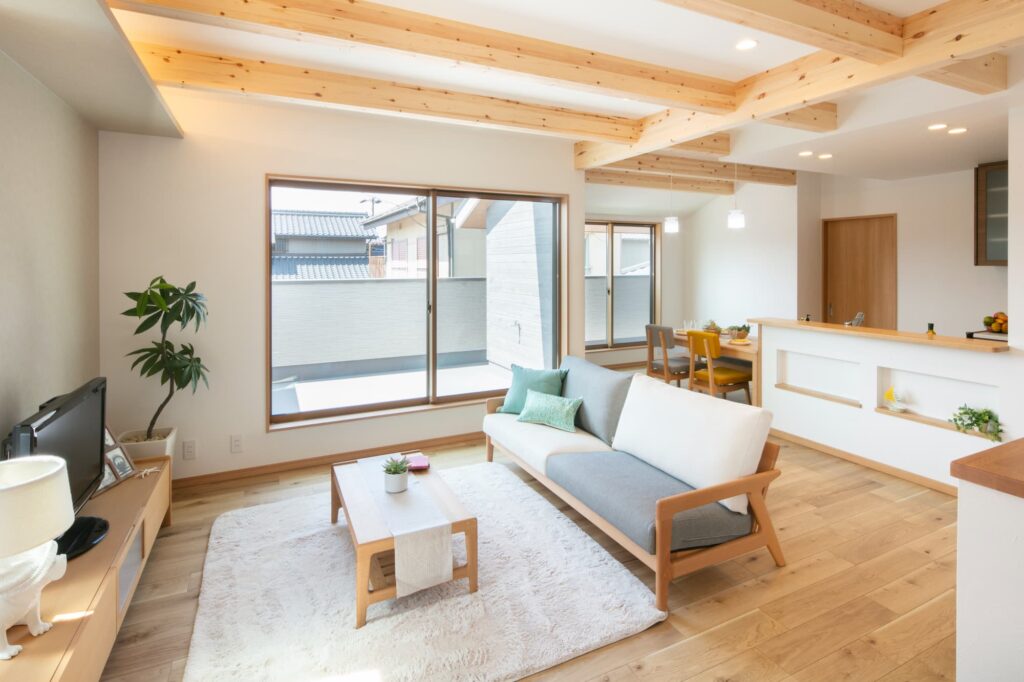 リビング　ソファ